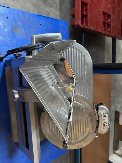 Krajalnica Ma-Ga 612 p półautomatyczna