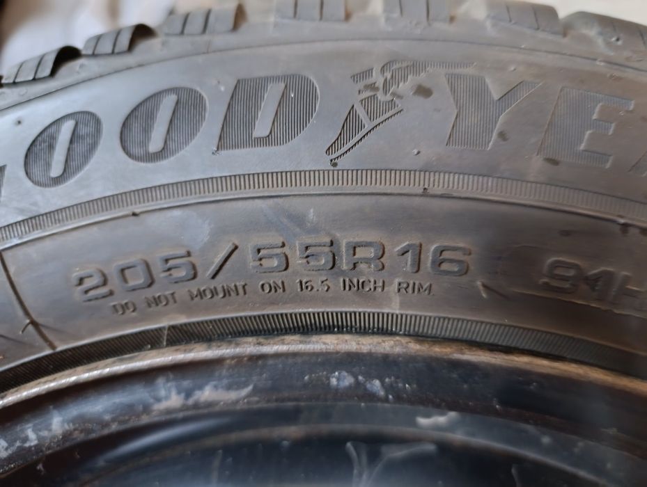 Шини, диски, колпаки 205/55 R16 Good year