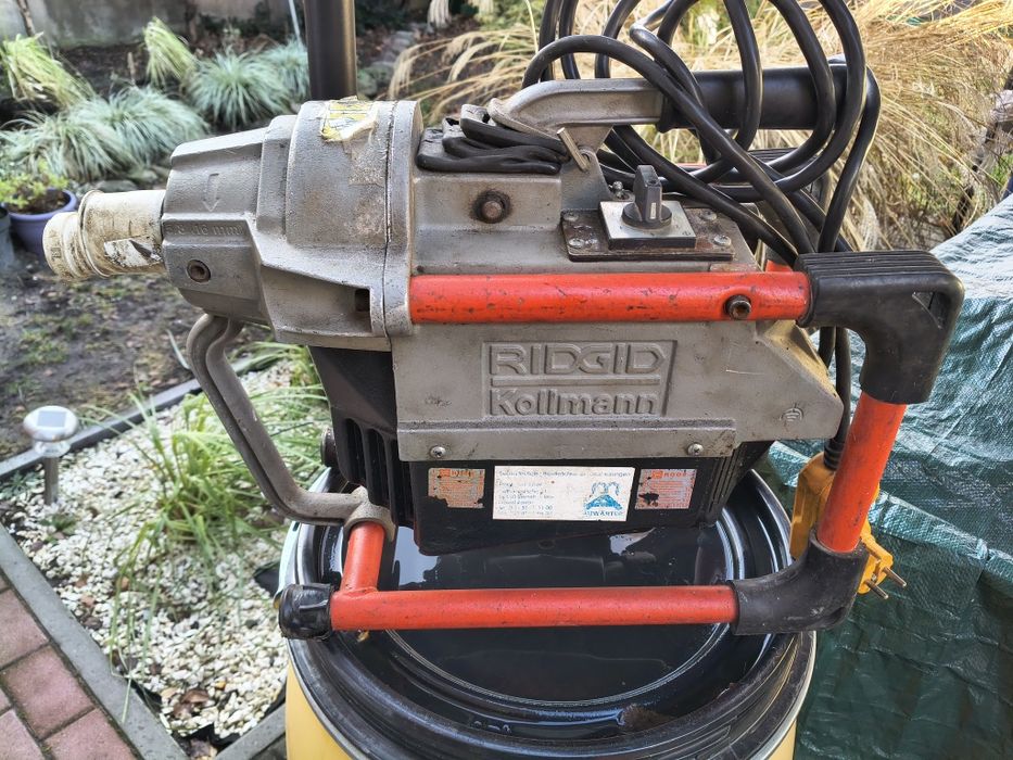 Przepychacz do rur Ridgid K60-SP / Przepycharka, spirala elektryczna