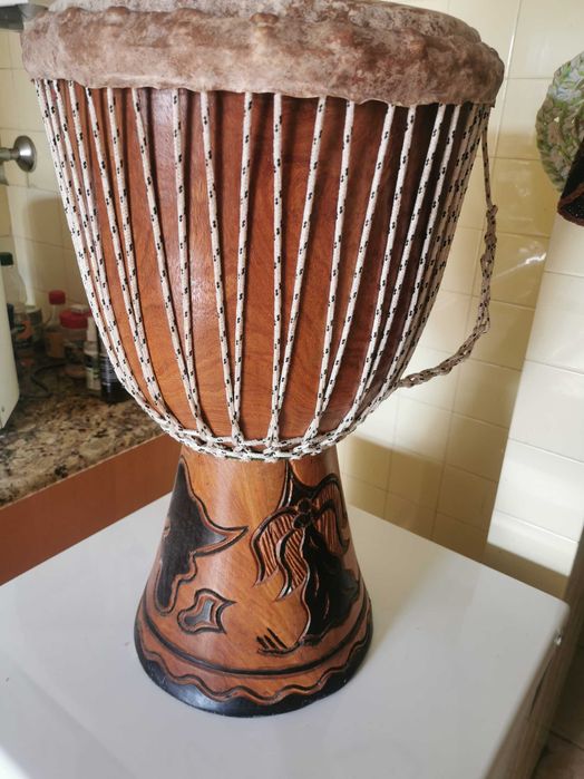 DJEMBE AFRICANO NOVO