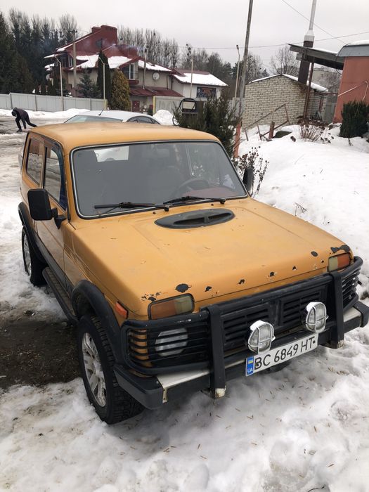 Продам ниву на повному ходу