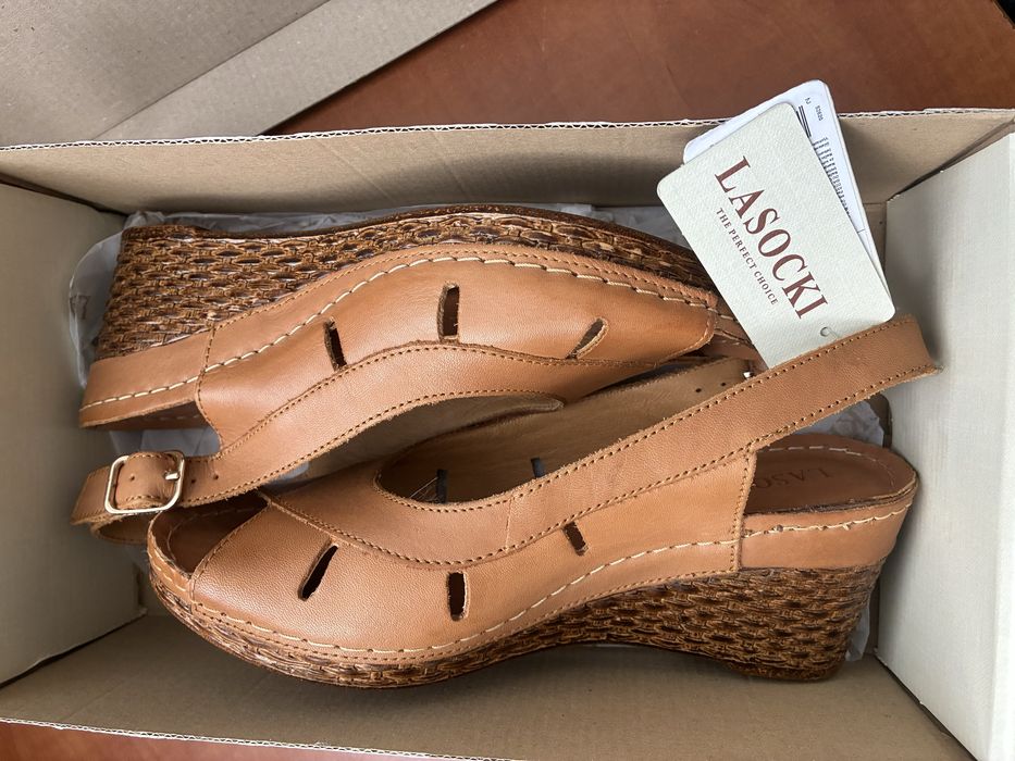 Nowe skorzane buty Lasocki 37