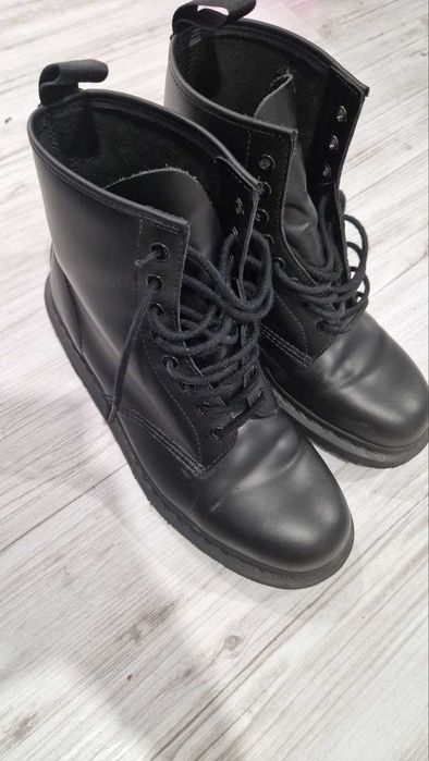 Dr Martens 1460 Mono Boots