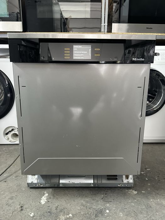 Посудомийна машина Miele G6990 SCi