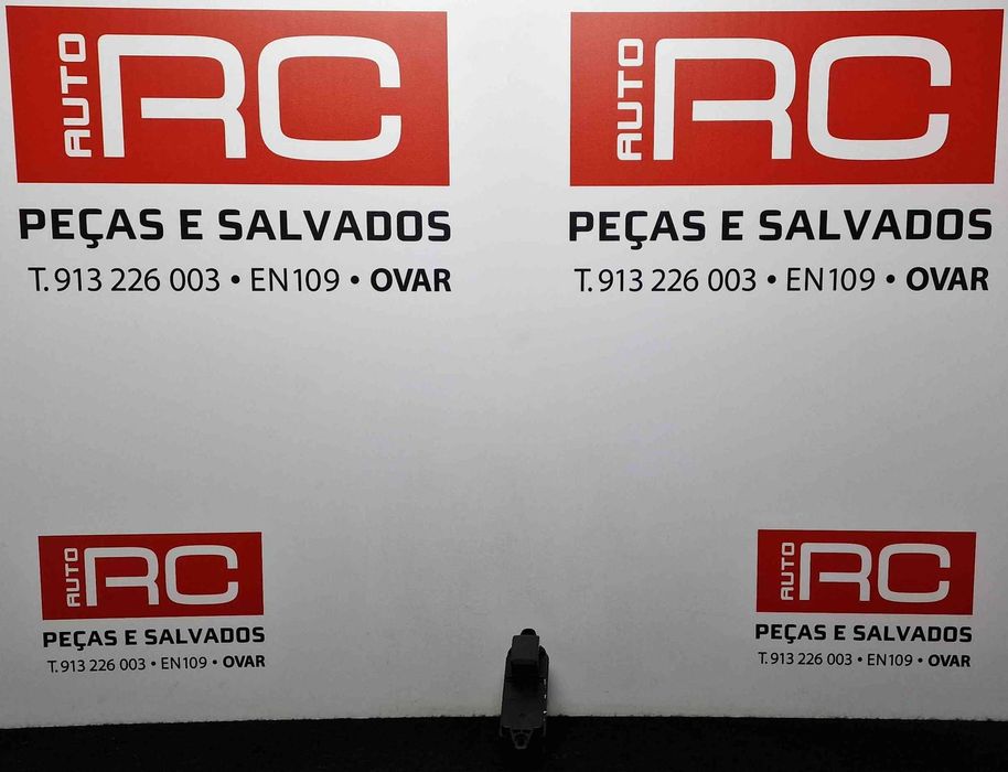 Comando / Botão / Interruptor Vidros Trás Direito GP9G66380 - MAZDA 6 Hatchback