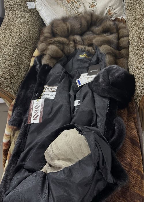 Рр с-м. 44-46. Норковая шуба BlackGlama капюшен SOBOL