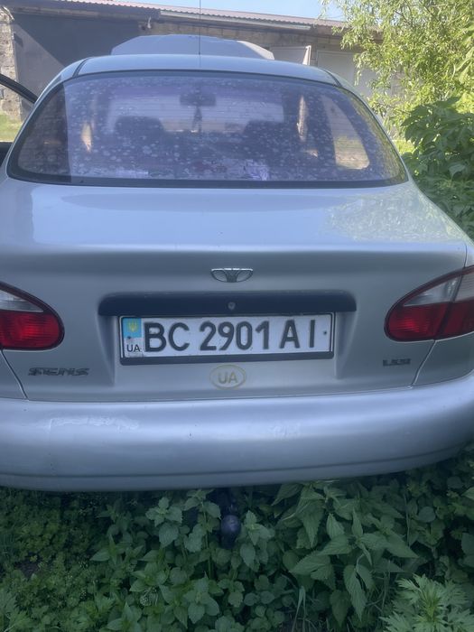 Авто на ходу сів і пойіхав