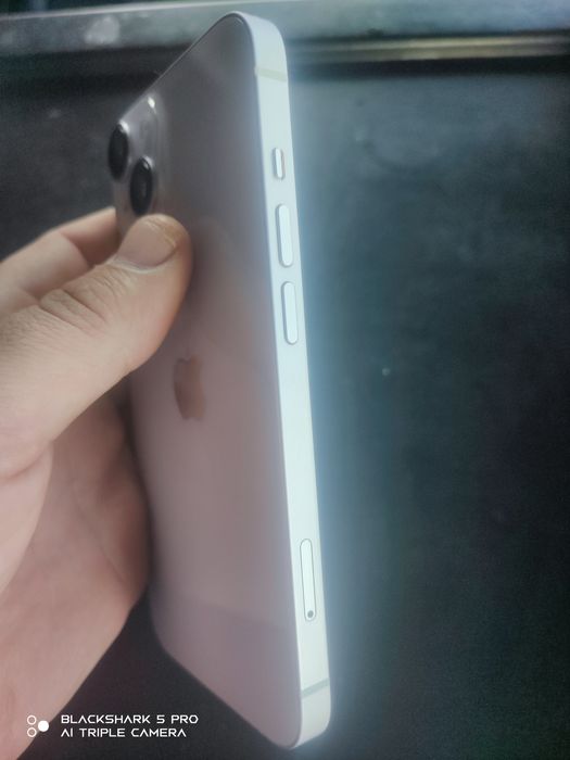 Айфон 14 на 256 бу.  Стан 9!10