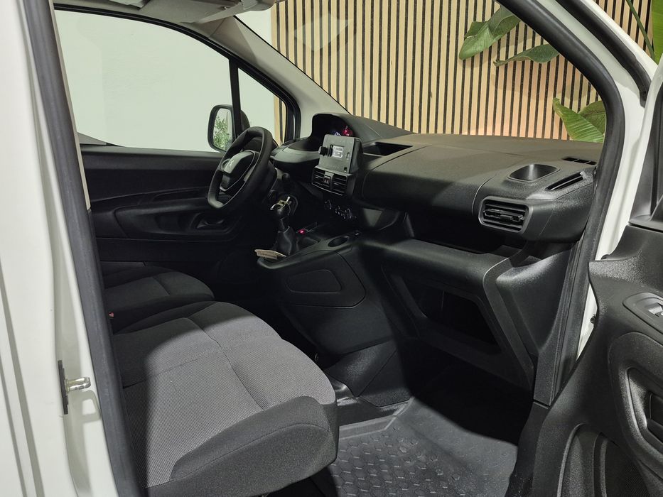 Peugeot Partner LONGA - 90.000KM | GARANTIA | NACIONAL - 3 LUGARES