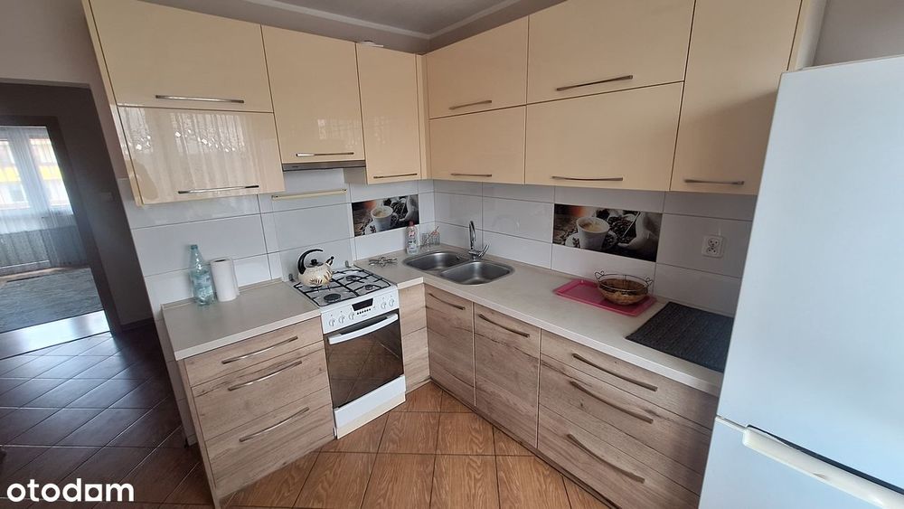 Wośniki 2 pokoje 48.36m2 do zamieszkania , duży balkon.