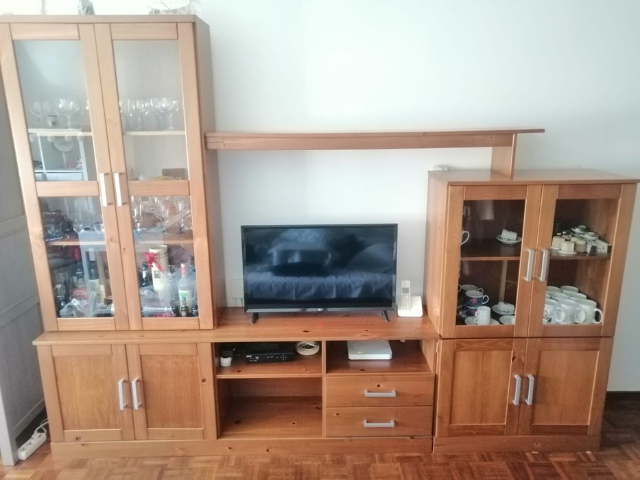 Vendo-o móvel de sala