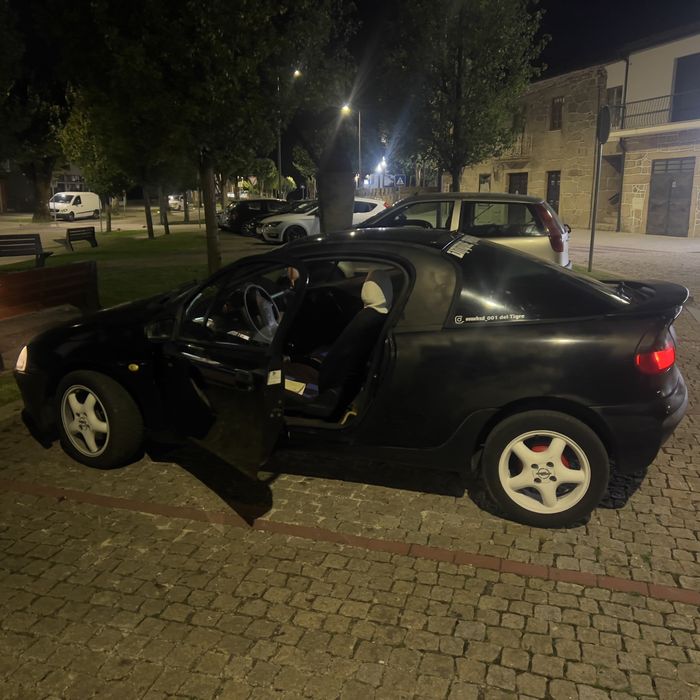 Opel tigra a venda