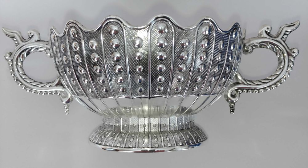 Чаша 12.5х19х7 із посрібленого металу нова в упаковці