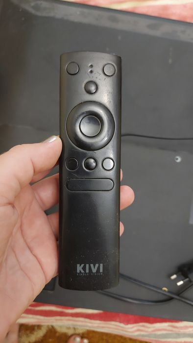Kivi 40FK30g телевізор цілий