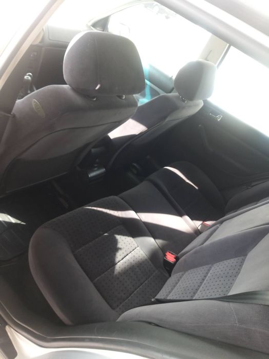 Volkswagen Golf 4 1.6 Benzyna