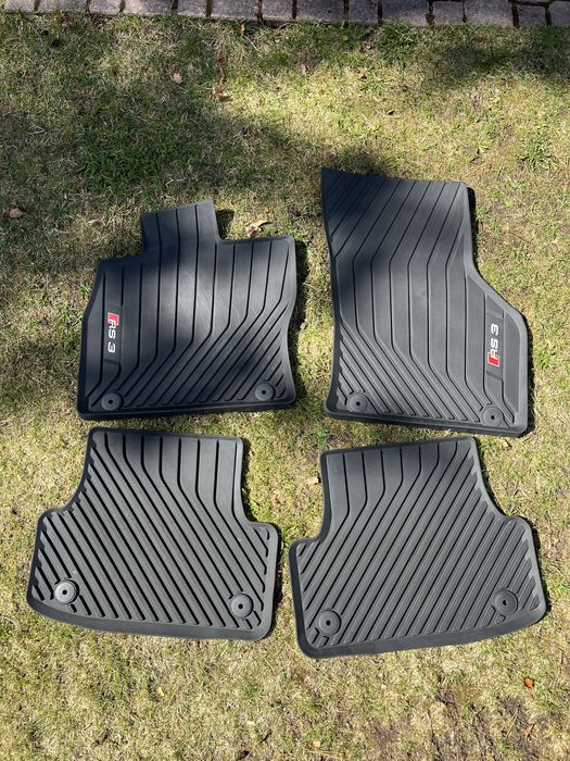 Dywaniki gumowe oryginalne Audi RS3 8v Sportback HB