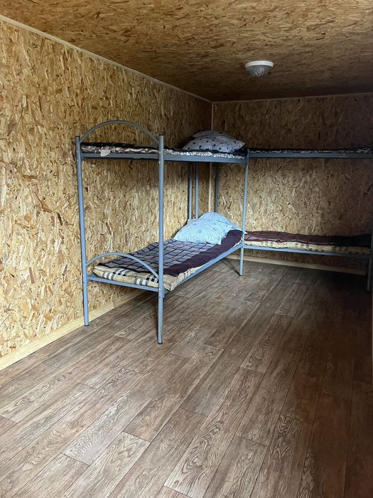 Жилой вагончик -Буржуйка внутри,новая