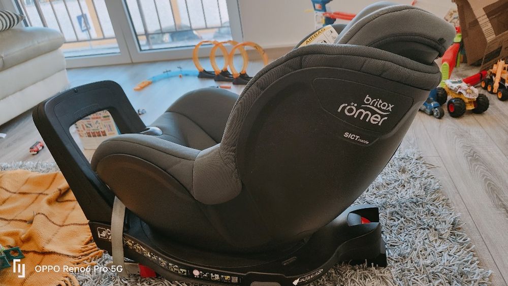 Cadeirinha auto Britax-Römer dual fix M i-size