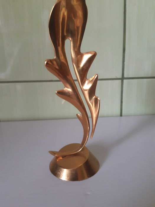 статуэтка лист,                 ,