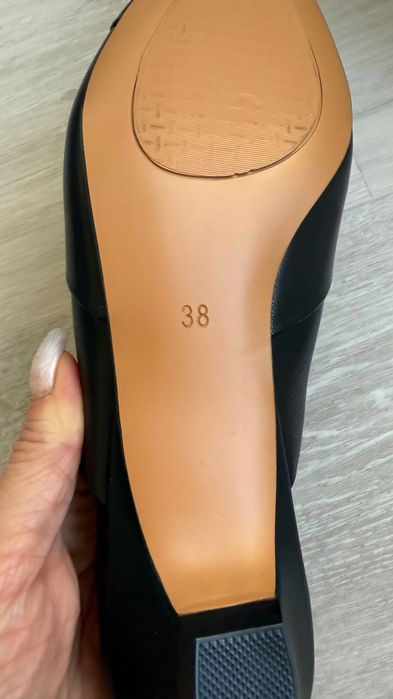 Vitto Rossi сабо