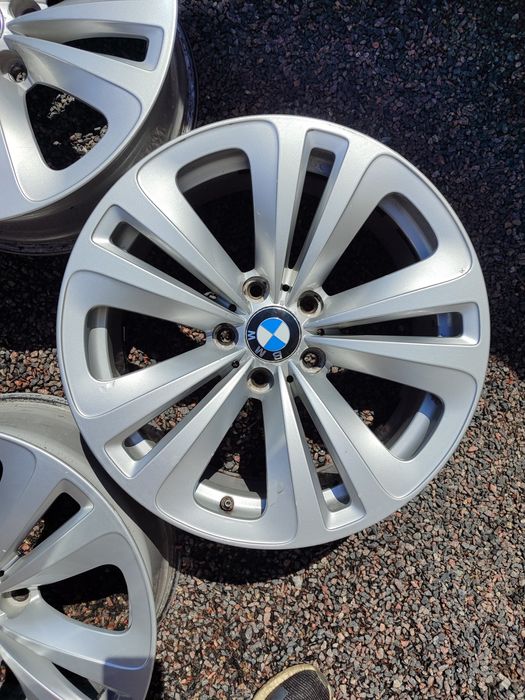 Диски BMW. R-18. 5×120. ET-30. Dia-72.6 J-8