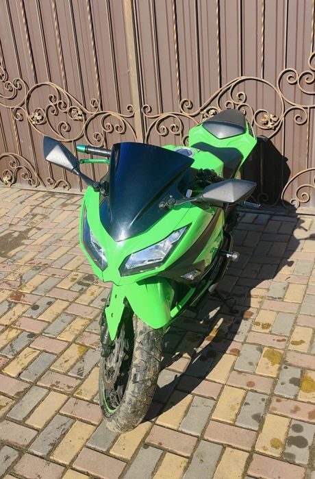 Мотоцикл Kawasaki ninja 300
