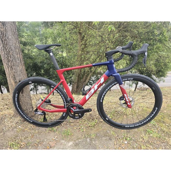 Bh rs1 ultegra di2 e rodas progress carbono