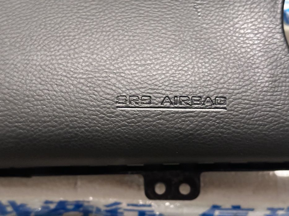 Airbag пасажира , мазда 6 gh