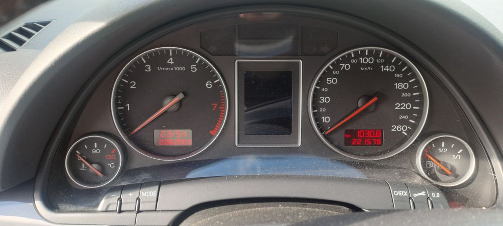 Sprzedam Audi a4 b6 2.0