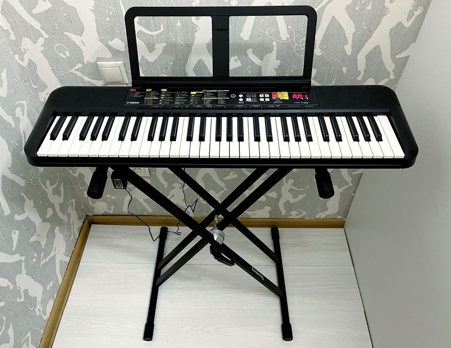 Професійний Синтезатор Yamaha F-52!!! Круте Піаніно, клавіші