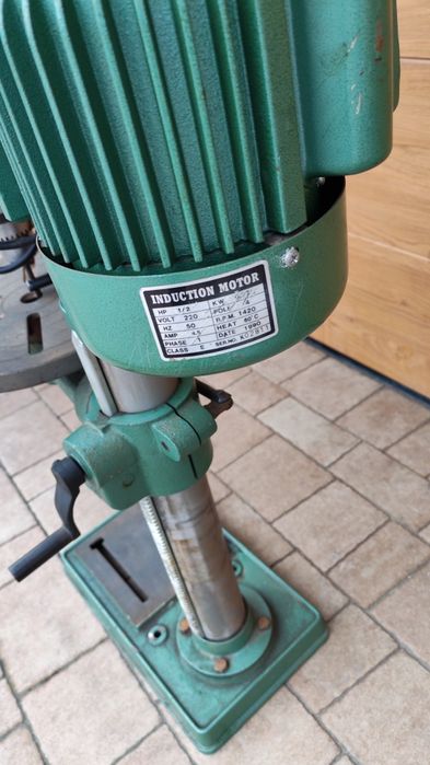 Wiertarka kolumnowa Ferm FM16