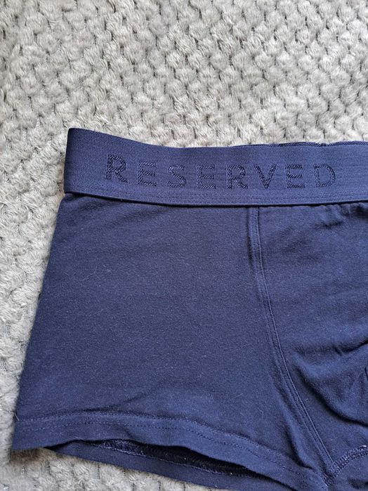 Bokserki męskie Reserved L mega krótkie i delikatne , haftowany napis