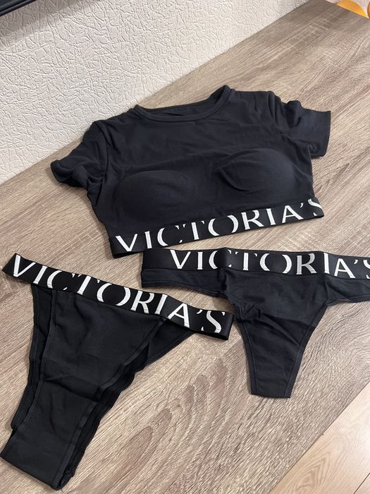 Набір Victoria’s Secret кроп топ трусики чорний та леопардовий