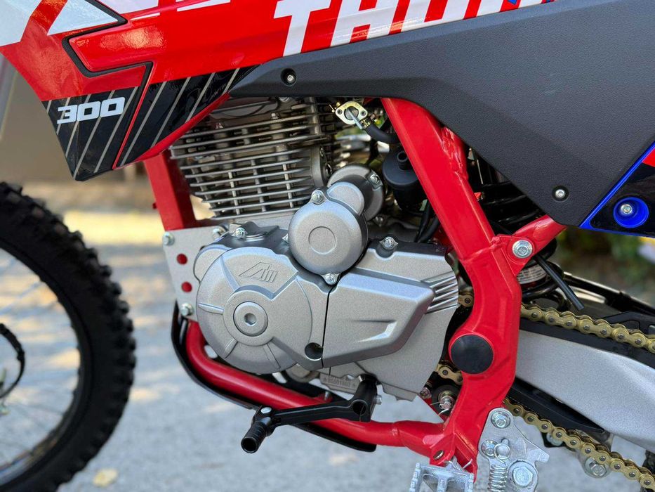 Мотоцикл Apollo THUNDER 300