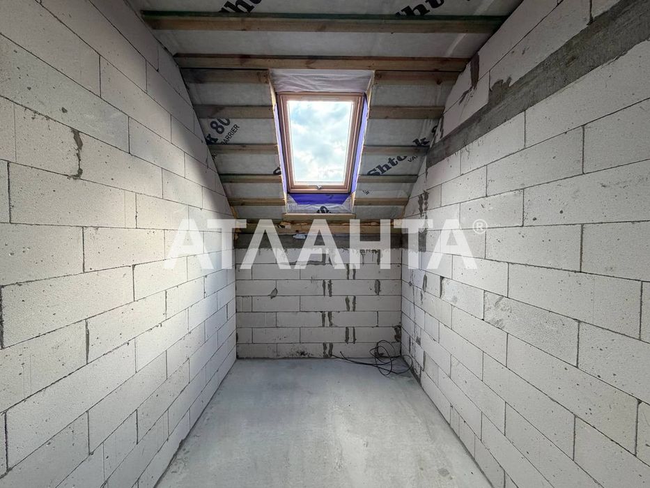 Капітальний будинок с.Гатне 160м2