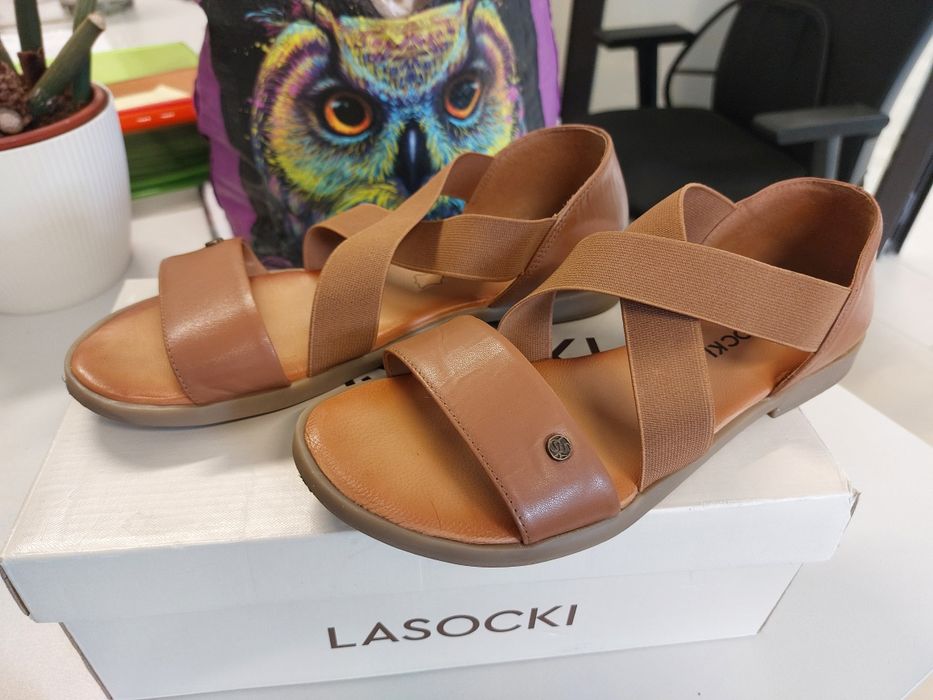 Sandały LASOCKI skóra naturalna Lekkie sandałki PASKI