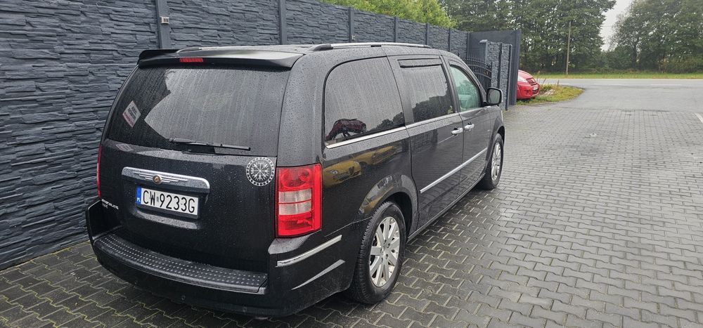 SKUP AUT Inowrocław Chrysler Grand Voyager 2010r Automat 7-