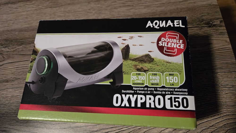 Napowietrzacz AQUAEL OXYPRO 150 i kamień napowietrzający AIRLIGHTS LED