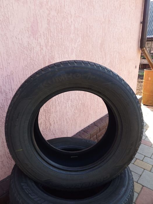 Продам шини KUMHO 215/65R16