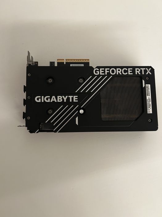 NVIDIA GeForce RTX 5060 Gigabyte OC 8GB