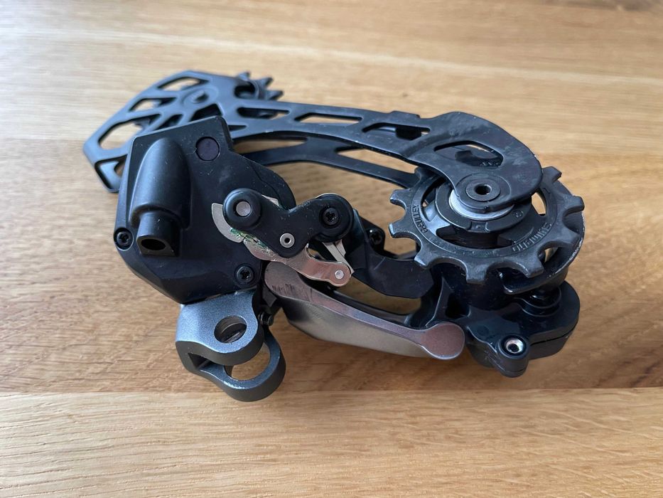 Przerzutka tylna SHIMANO GRX Di2 RD-RX815 SGS 2x11s BRAK ŚRUBY [PT-B1]