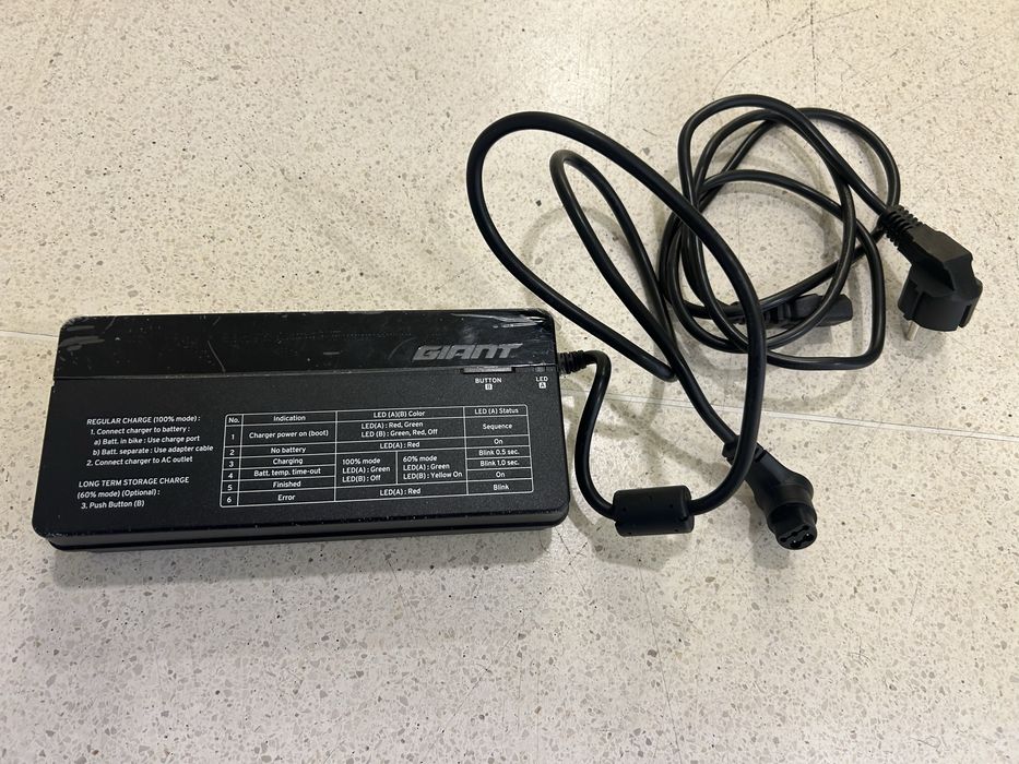 Carregador ebike Giant