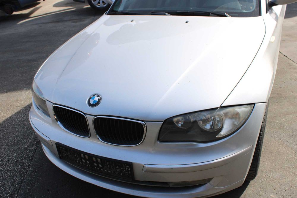 BMW Seria 1 E81 116i Maska Drzwi Klapa 354