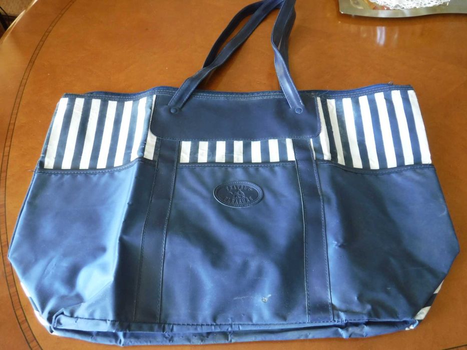 Saco de Praia Azul e branco