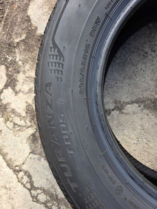 Opony letnie klasy premium BRIDGESTONE 205/65/16 2022 r.