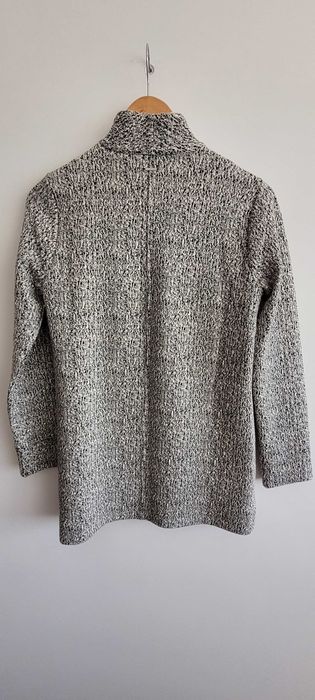 Casaco completamente novo