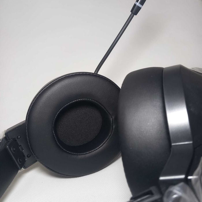 Headset Berserker Gaming RGB 7.1 Tempest PC/PS4/PS5