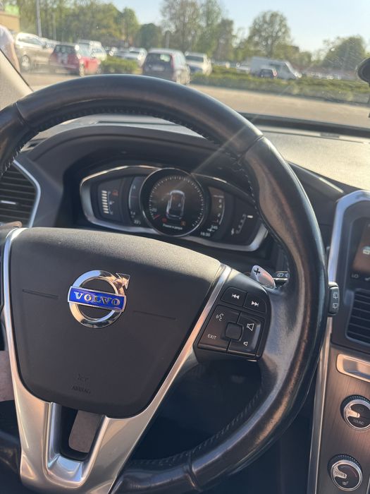 volvo xc60 2015 3.0 бензин