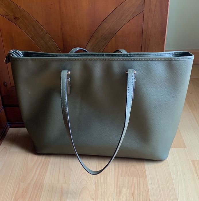 Mala Michael Kors verde seco