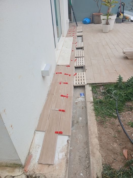 Remodelação/Manutenção/Pinturas/ Casa de banho/Pavimento Flutuante